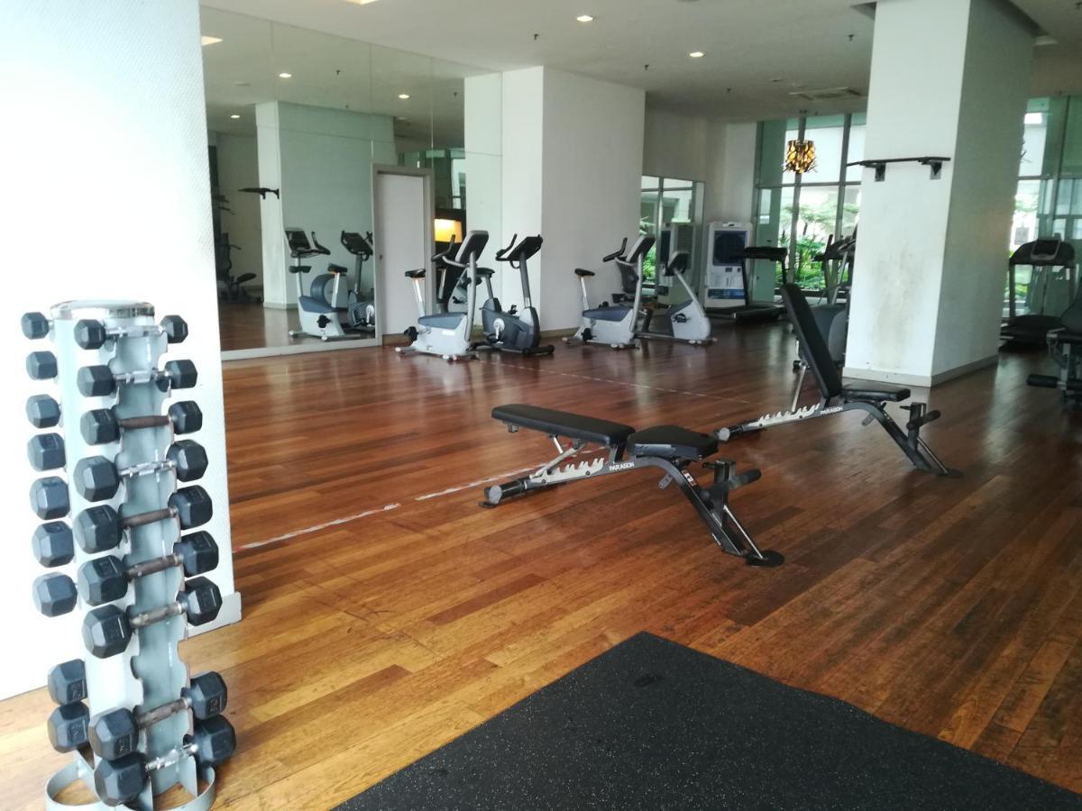 Regalia suites&residence 2 bedroom apartment by Enjoy your stay Kuala Lumpur Exterior foto